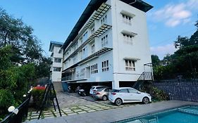 Caravan Holiday Homes Vythiri
